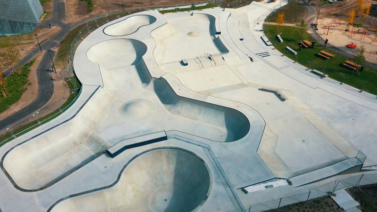 A Brand New Skatepark In Amsterdam - YouTube