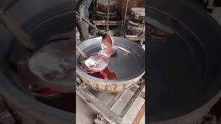 An unsuccessful aluminum pot casting process