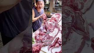 教粉丝剃猪肉和挑肉小知识！特别详细科普猪肉！也很解压哦！#阿浩教你选猪肉 #猪肉分割技巧 #买猪肉怎么挑选好肉 #现场实拍 #上热门 @DOU+上热门 @抖音短视频 @DOU+小助手