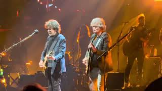 Jeff Lynne’s ELO live “10538 Overture” Kia Forum Inglewood CA October 25, 2024