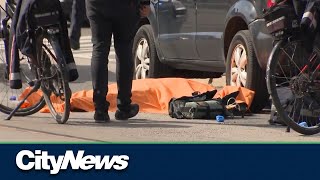 Triple shooting in Toronto leaves 2 dead