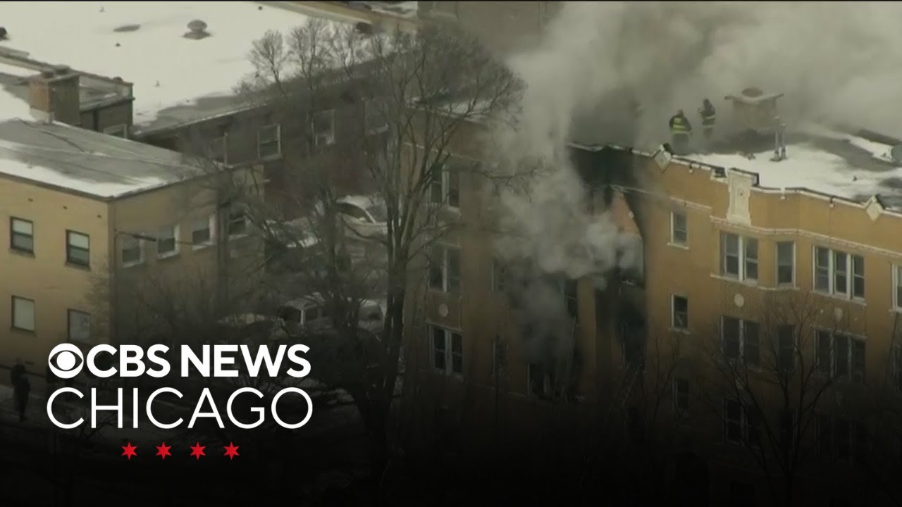 Cfd Battle 2 Alarm Fire In West Rogers Park Youtube