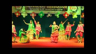 Sahiyar halone jaiye aaj Garbe | Dholida dhol ne |Garba|Gujarati folk Dance |SBGC students