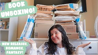 unboxing 30 books & haul! new romance & fantasy releases 💝💐