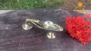 Tiny Kodi Vilakku / https://www.veenamuralidecors.com/table-diya