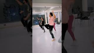Dil Le Gayi Kudi Dance#shorts #dance #punjabidance #bhangra