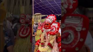 Theyyam @ചാമ്പാട് ശ്രീ കുറുമ്പ ക്ഷേത്രം