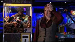 The IT Crowd - Series 4 - Episode 4 - Moss in a box