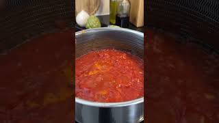 How to make Chicago Deep Dish Pizza 🍕 #deepdishpizza #chicago #pizza a
