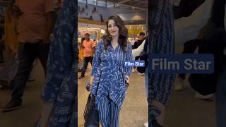 Raveena Tandon Airport#video