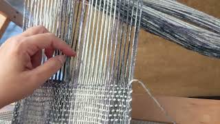 Weaving a keyhole scarf on a Rigid Heddle Loom