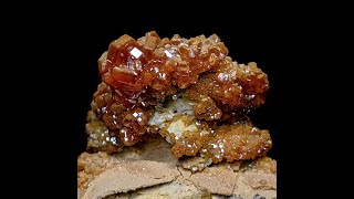 Vanadinite, Maroc, 61 grammes