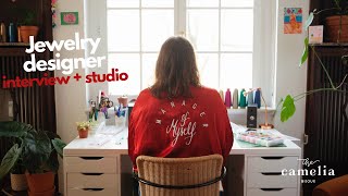 Embroidered jewelry designer - Studio tour - Interview - The Camelia bijoux