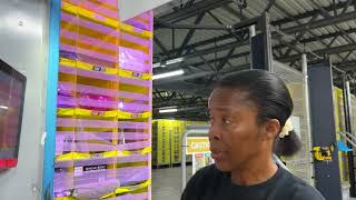 Day In The Life Working At An Amazon Warehouse ( Inside Footage)