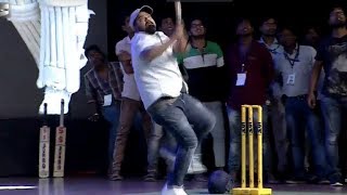 Director Vikram And Venky Kudumula Playing Cricket @ JERSEY Pre Release Event