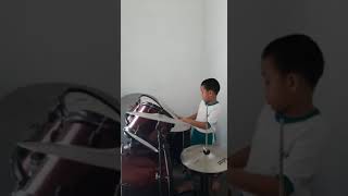 Rey Latihan Main Drum