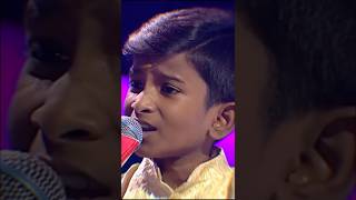 திவினேஸ் பாடல் நினைத்தேன் வந்தாய்...செம்ம voice #saregamapa #entertainment #love