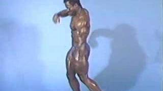 Mark Bates Backstage Posing 1988 Nationals Tiny Waist