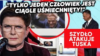 Przynieśli lodówkę. Szydło atakowała Tuska: Tylko jeden człowiek jest ciągle uśmiechnięty!