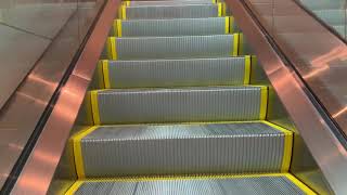 Montgomery \u0026 Schindler 9500AE Escalators \u0026 Moving Walks at Portland International Airport North