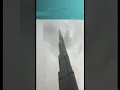 Detik² Gedung tertinggi Di Dunia Burj Khalifa Dubai di sambar Petir⚡⚡#shorts