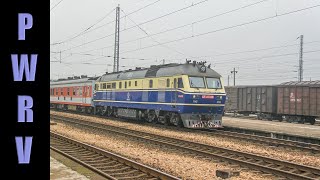 Chinese Railways - Diesel DF11 (东风11 ) 0310 Through Ganzhou East with 16 Car Express Passenger Train