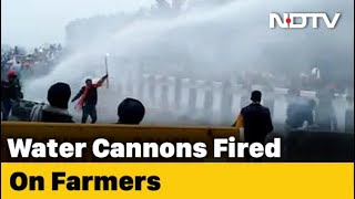 Protesting Farmers On Way To Delhi Face Water Cannons In Haryana