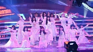 櫻坂46、紅白歌合戦でのパフォーマンスに向けての意気込み🎤✨リハーサル終了後、メンバーたちが和やかな雰囲気で登場！💃「自業自得」での進化したダンスと強い一体感に注目！🌟