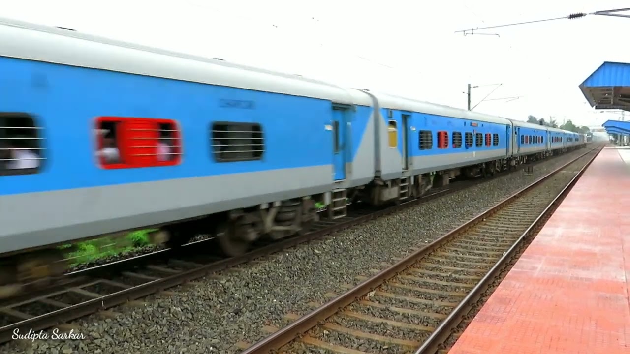 Agnibina Express At High Speed | Howrah - Asansol Train - YouTube