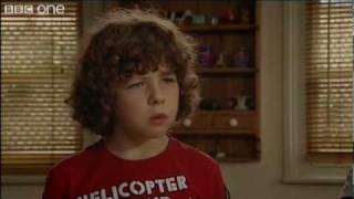 Girls Can't Throw - Outnumbered Preview - BBC