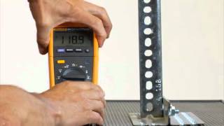 Fluke 233 Remote Display Multimeter with Removable Magnetic Display