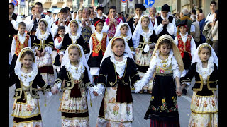 Folk Costumes of Sardinia - Costumi della Sardegna ♥ - Sardinians