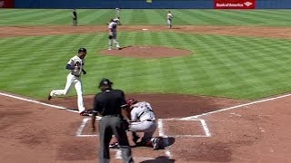 ARI@ATL: Simmons plates one with single to center