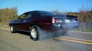 1973 Custom Plymouth Cuda - Cruising and Burnouts