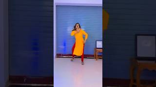 Jaatni Rohtak Ki Haryanvi Dance | Haye Ri Maa YoTo Ghut Leve Meri Khatir Naye Naye Suit Leve #shorts