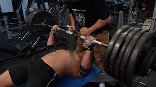 TIPS I USE TO BENCH 525 @19 YEARS OLD ( bench form)