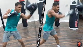 DEVIN HANEY LIGHTS UP DOUBLE END BAG WITH LIGHTING FAST COMBINATIONS! ON FIRE DURING BOXING WORKOUT