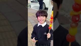 爱吃冰糖葫芦的小男孩 人类幼崽 骗你生儿子