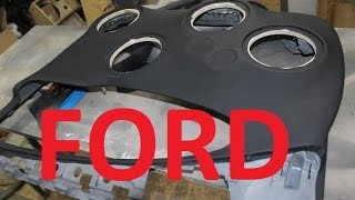 Перетягиваем подиумы  на Ford материалом HORN