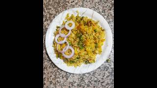 Is tarah se चावल fry banayenge to sab उंगलिया चाटते reh jayenge #viral  #shortsviral #trendingrecipe