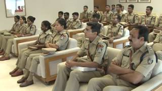 Trainee IPS Officers pay courtesy visit to Hon'ble CM