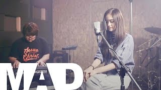 [MAD] สายลม - Jennifer Kim (Cover) | Aoy Amornphat