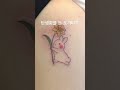 탄생화를 들고있는 토끼를 타투로 하고싶대요 tattoo shorts 라인타투 linetattoo 타투 타투후기