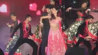 Teri Ore (Aditya Roy Kapur and Katrina Kaif) Dream Team Concert HD