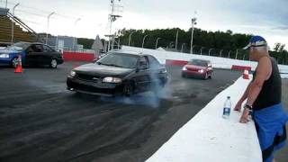 Drag St eustache - Nissan Sentra ser spec-v vs. Civic *