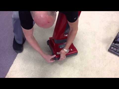 The easy way to clear your vacuum brush The easy way to clear your vacuum brush