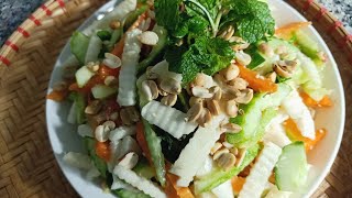 Món nộm dưa leo,  củ đậu, cà rốt cho ngày hè nóng bức