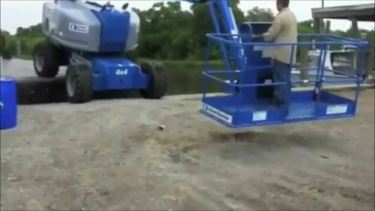 INSANELY FUNNY Forklift Fail Complition!MP4 - YouTube