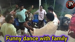 అలా పెళ్లిలో సరదాగా అన్న నాన్నలు || Family dance at wedding function