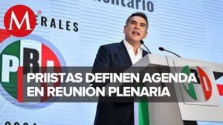 En reunión plenaria, diputados del PRI analizan reformas eléctrica y electoral